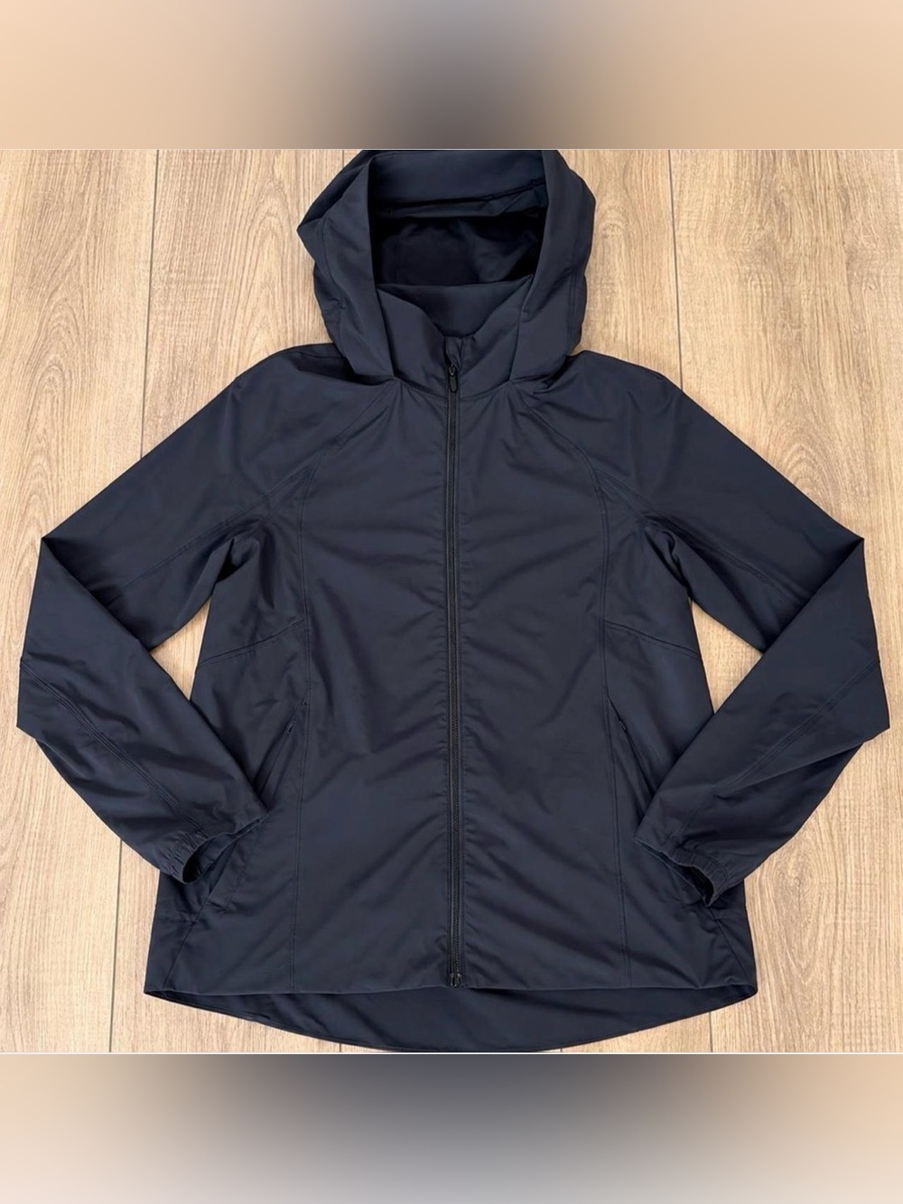 Lululemon On The Fly Black Jacket Size 6 Lightweight Running Windbreaker